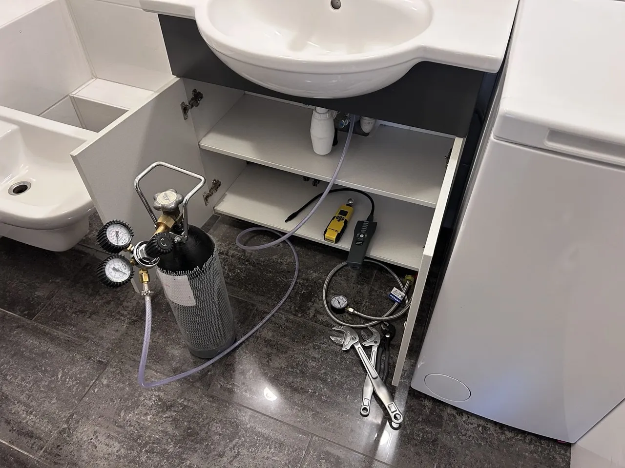 Badania gazem 5% H₂ / 95% N - Warszawa